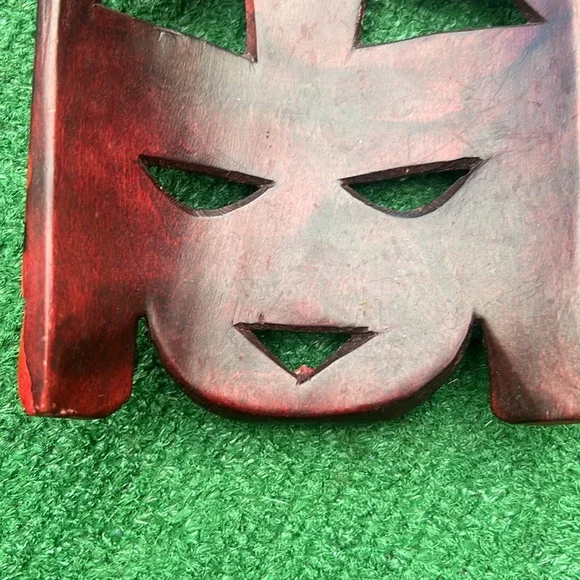 African wood mask hand carved made in kenya - Picture 6 of 6